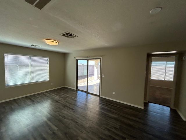 19464 N Smith Drive, Maricopa, AZ 85139