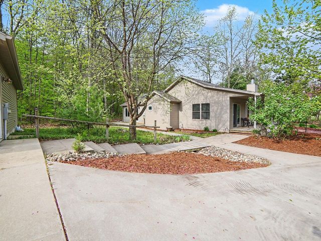9103 W Ranger Road, Golden Twp, MI 49436