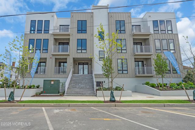 218 3rd Avenue 201, Asbury Park, NJ 07712