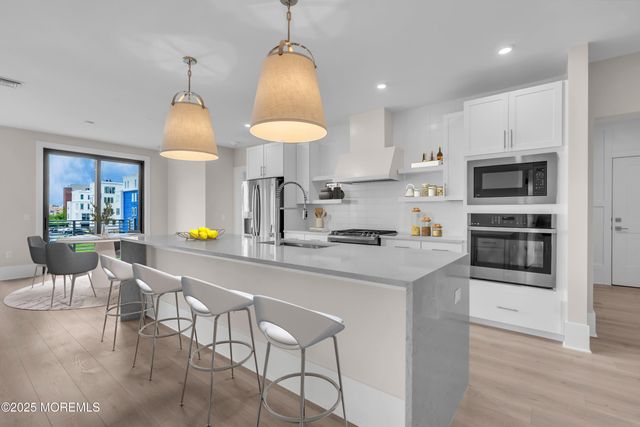 218 3rd Avenue 201, Asbury Park, NJ 07712