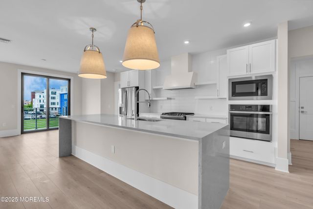 218 3rd Avenue 201, Asbury Park, NJ 07712