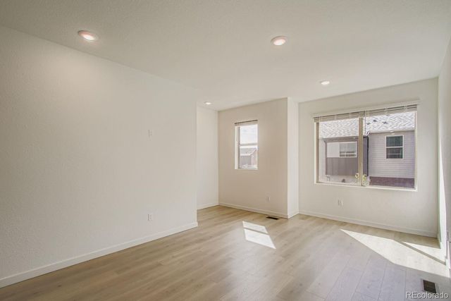 15339 W 68th Loop, Arvada, CO 80007