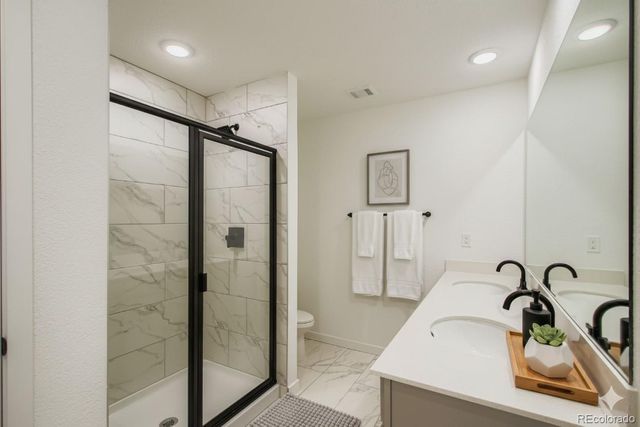 15339 W 68th Loop, Arvada, CO 80007