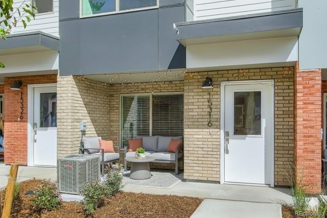 15339 W 68th Loop, Arvada, CO 80007