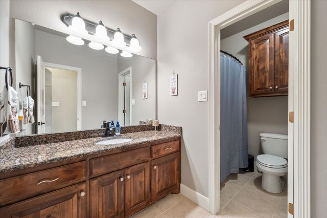 2010 Ashley Brooke Court, Midlothian, TX 76065