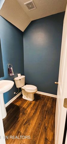 333 Emma Victoria Way, Kodak, TN 37764