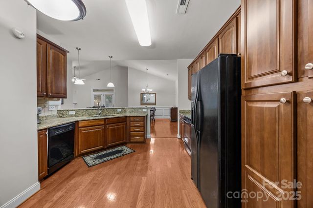 2915 Autumn Harvest Lane, Charlotte, NC 28269