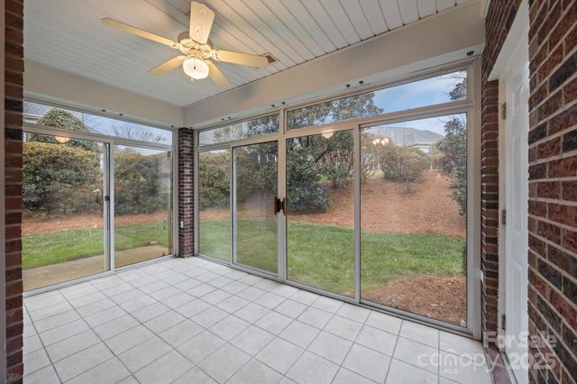 2915 Autumn Harvest Lane, Charlotte, NC 28269