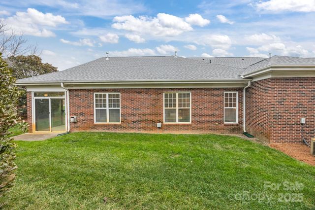 2915 Autumn Harvest Lane, Charlotte, NC 28269