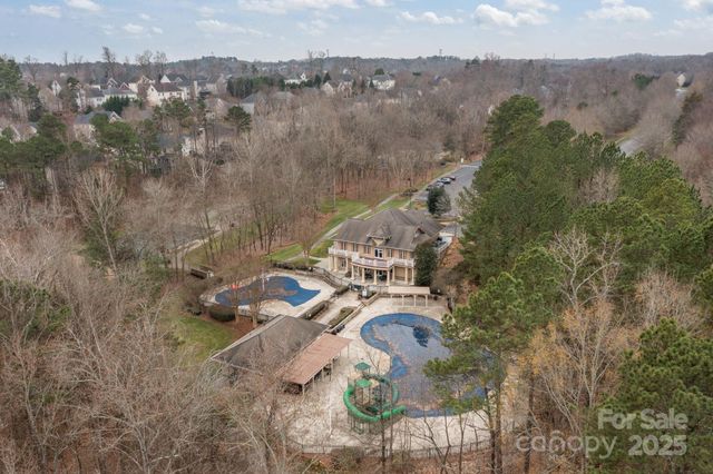 2915 Autumn Harvest Lane, Charlotte, NC 28269