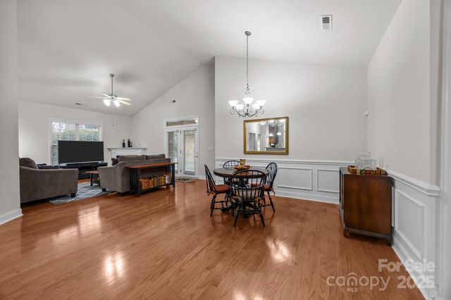 2915 Autumn Harvest Lane, Charlotte, NC 28269