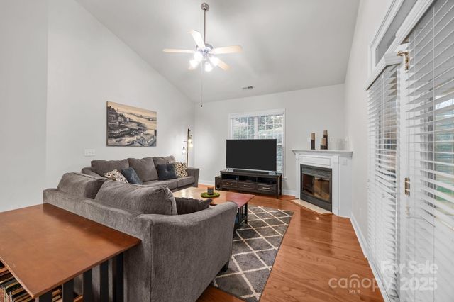 2915 Autumn Harvest Lane, Charlotte, NC 28269