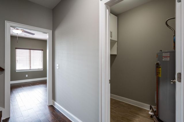 3111 Saint Elmo Avenue, Chattanooga, TN 37408