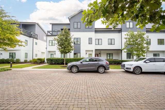 3111 Saint Elmo Avenue, Chattanooga, TN 37408