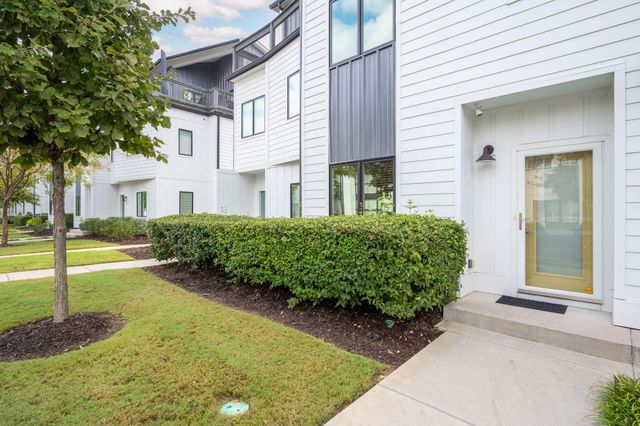 3111 Saint Elmo Avenue, Chattanooga, TN 37408