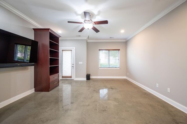 3111 Saint Elmo Avenue, Chattanooga, TN 37408