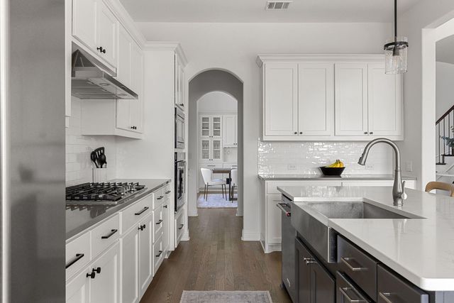 4236 Starry Night DR, Leander, TX 78641