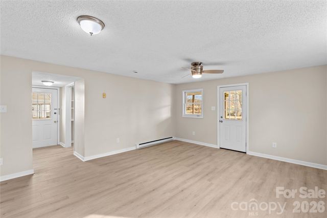 126 W Thomas Street, Troutman, NC 28166