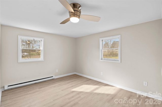 126 W Thomas Street, Troutman, NC 28166