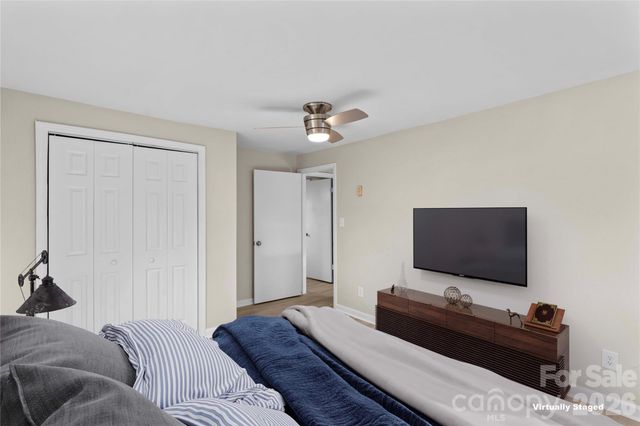 126 W Thomas Street, Troutman, NC 28166