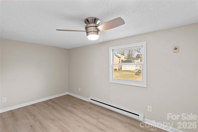 126 W Thomas Street, Troutman, NC 28166