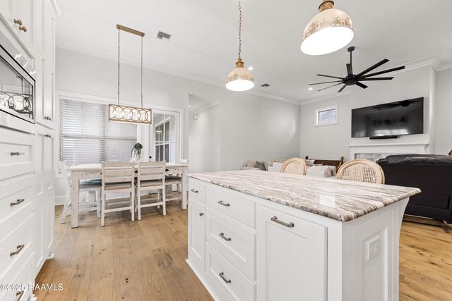 308 Catalina Lane, Youngsville, LA 70592