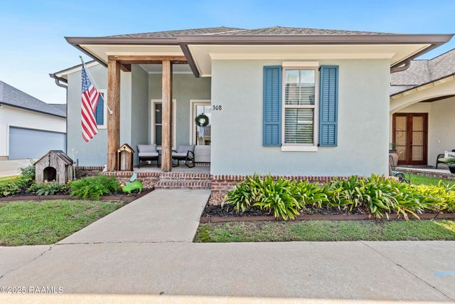308 Catalina Lane, Youngsville, LA 70592