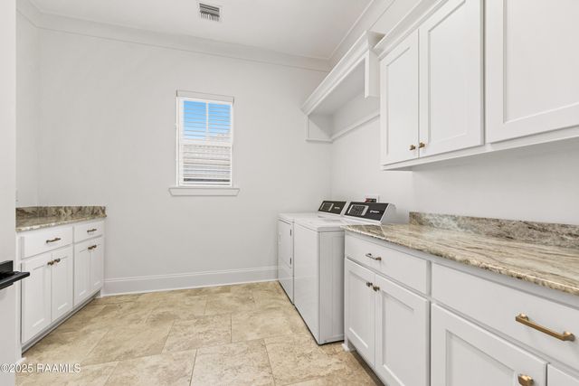 308 Catalina Lane, Youngsville, LA 70592