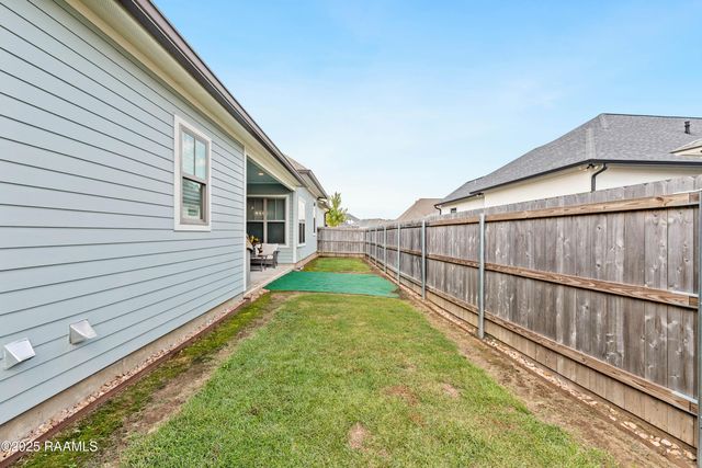 308 Catalina Lane, Youngsville, LA 70592