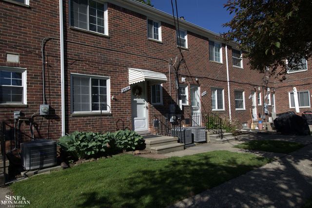 23107 Arthur Court, St Clair Shores, MI 48080