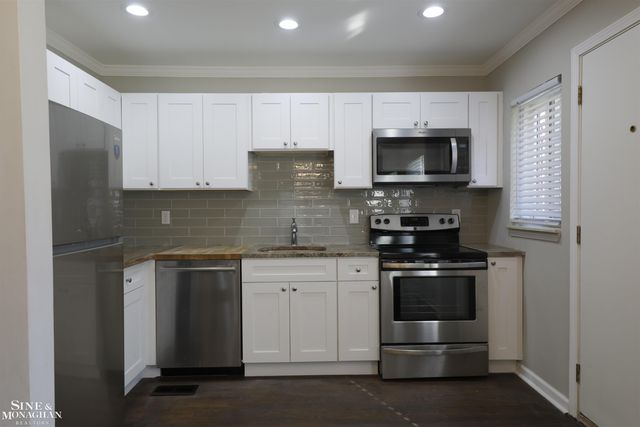 23107 Arthur Court, St Clair Shores, MI 48080