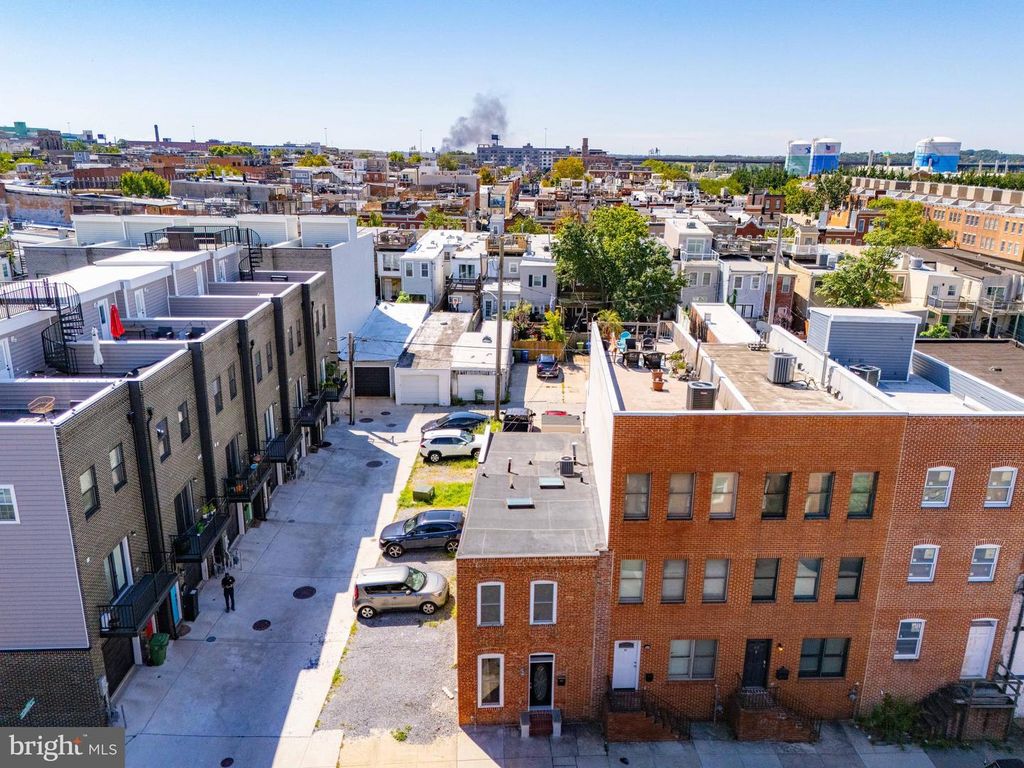 61 W WEST ST, Baltimore, MD 21230