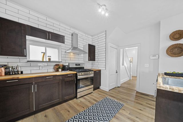 796 E 4th Avenue, Columbus, OH 43201