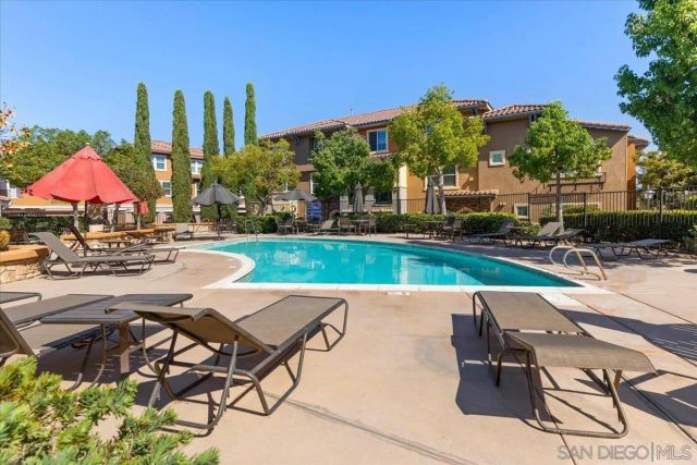 52 Via Sovana, Santee, CA 92071