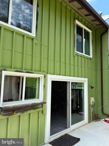 9120 CENTERWAY RD, Gaithersburg, MD 20879