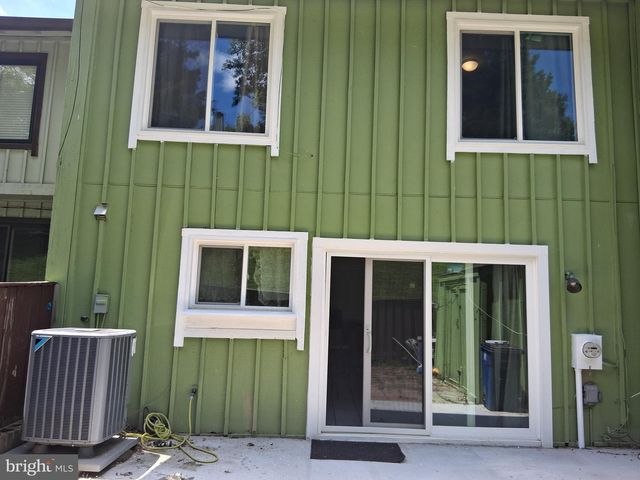 9120 CENTERWAY RD, Gaithersburg, MD 20879