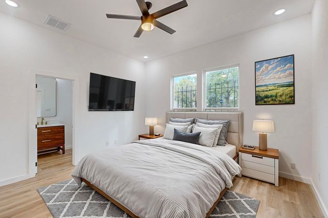 5223 Colonial Avenue, Dallas, TX 75215