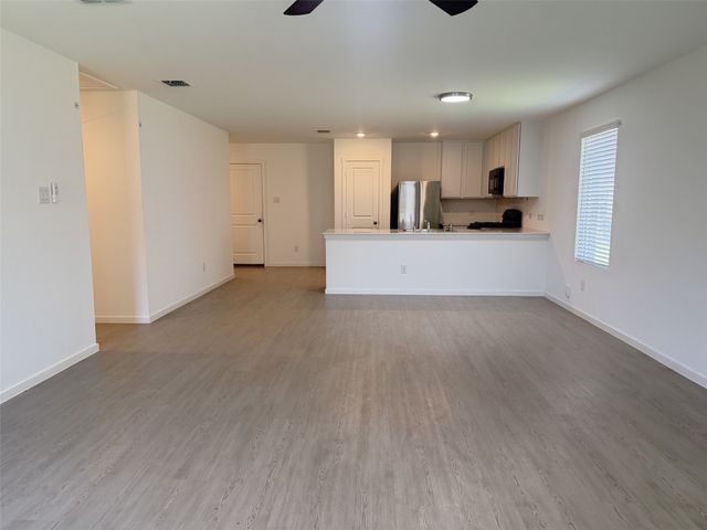14153 Golden Bridge Drive, Pilot Point, TX 76258