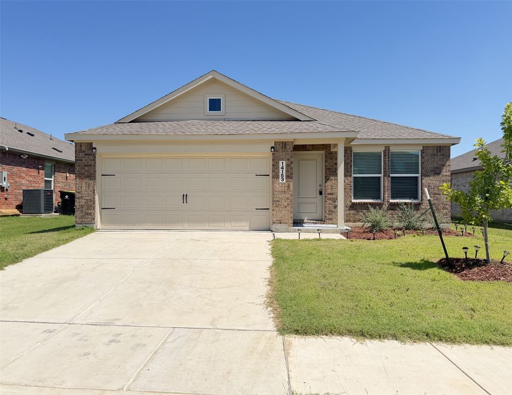 14153 Golden Bridge Drive, Pilot Point, TX 76258