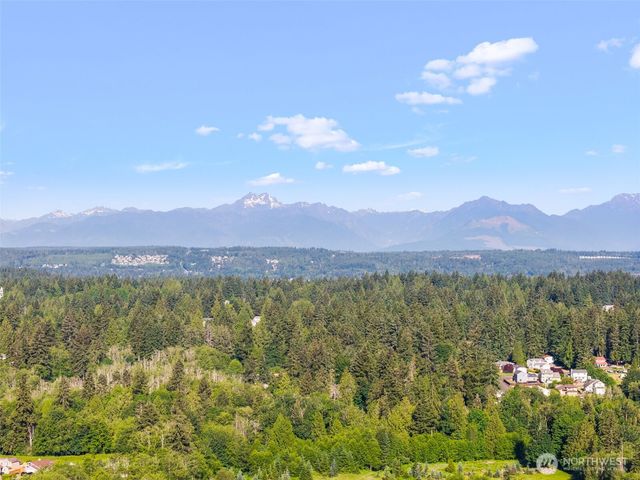 7910 NE Double Hitch Court, Bremerton, WA 98311