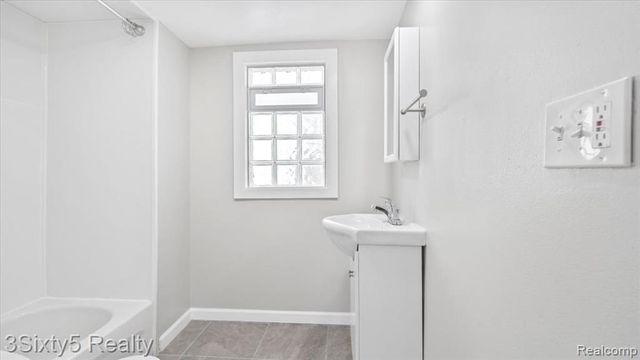 202 Haltiner Street, River Rouge, MI 48218