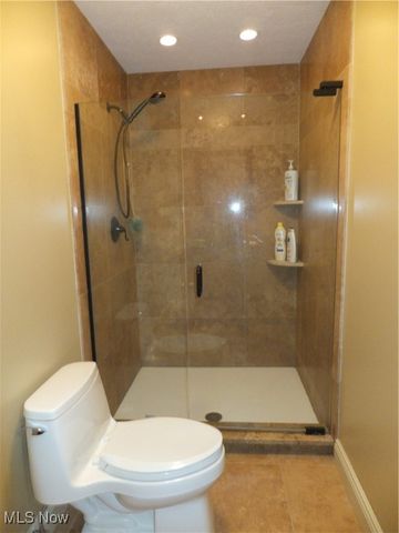 7596 W 130th Street, Middleburg Heights, OH 44130