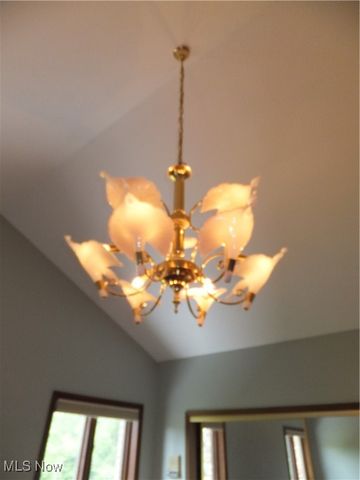 7596 W 130th Street, Middleburg Heights, OH 44130