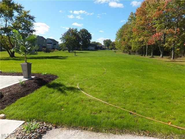 7596 W 130th Street, Middleburg Heights, OH 44130