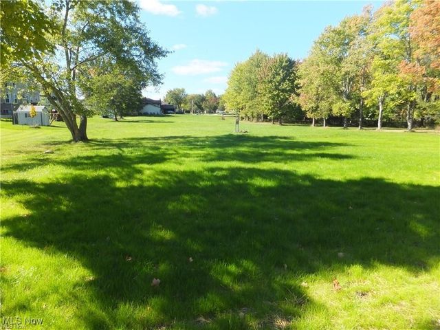 7596 W 130th Street, Middleburg Heights, OH 44130