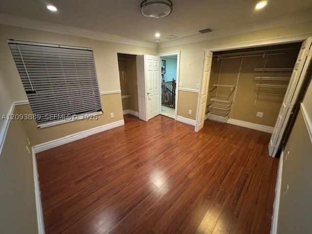 10115 NW 4th Ln 3-8, Miami, FL 33172