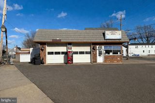 291 MAIN ST, Tullytown, PA 19007
