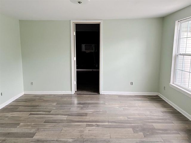 822 Bee Tree St, Westlake, LA 70669