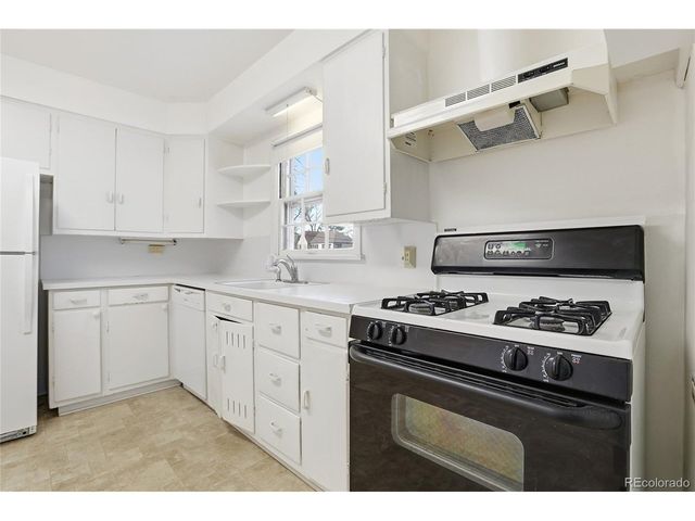 6925 W 14th Ave, Lakewood, CO 80214