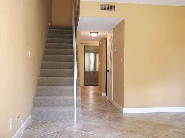 743 SE 1st Way, Deerfield Beach, FL 33441